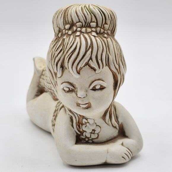 Vintage White and Gold Porcelain Angel Figurines - Cherub Decor Accents - Set/2 - Picture 4 of 10